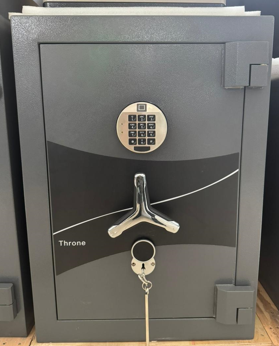 AF-II-700 with Corner bolt